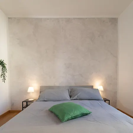 Prince Apartment Trastevere-3